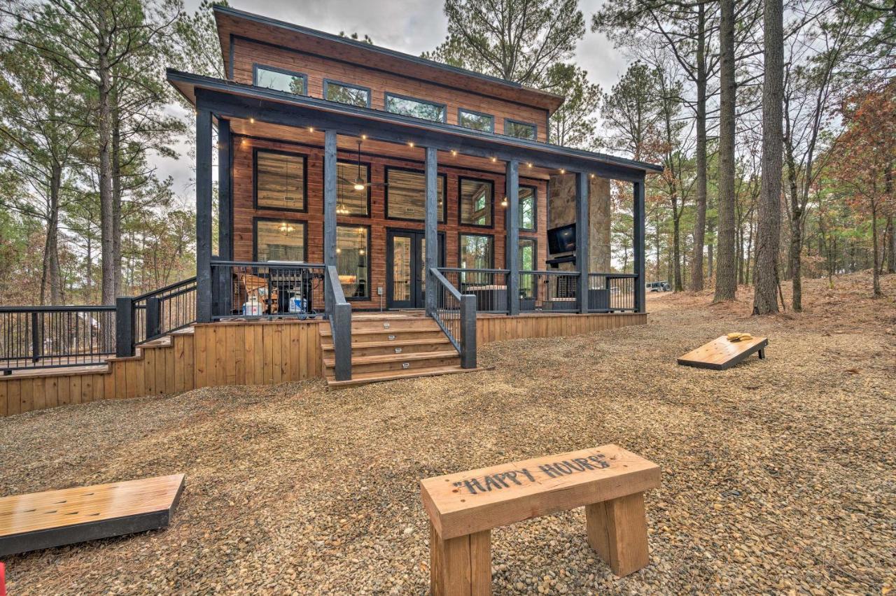 Luxury Cabin In The Woods With Hot Tub And Yard Games! โบรคเคนโบว์ ภายนอก รูปภาพ