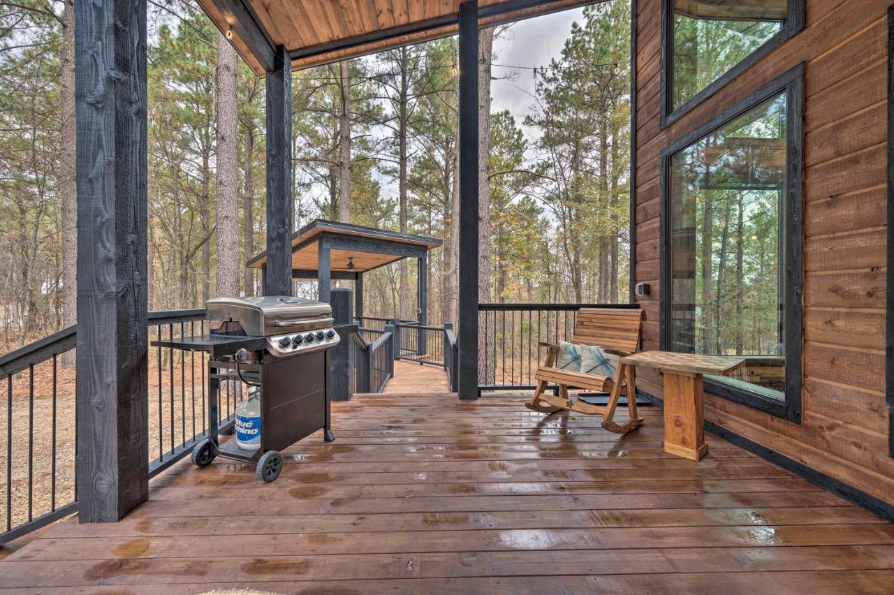 Luxury Cabin In The Woods With Hot Tub And Yard Games! โบรคเคนโบว์ ภายนอก รูปภาพ
