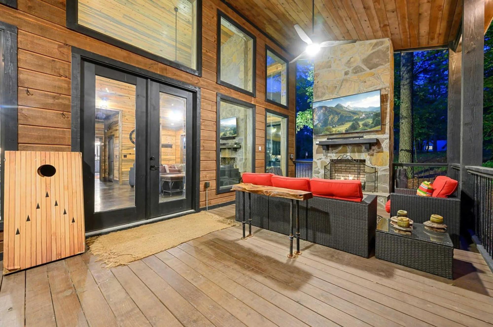 Luxury Cabin In The Woods With Hot Tub And Yard Games! โบรคเคนโบว์ ภายนอก รูปภาพ