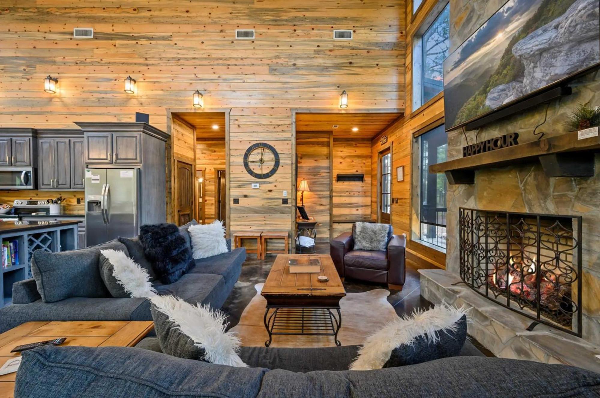Luxury Cabin In The Woods With Hot Tub And Yard Games! โบรคเคนโบว์ ภายนอก รูปภาพ