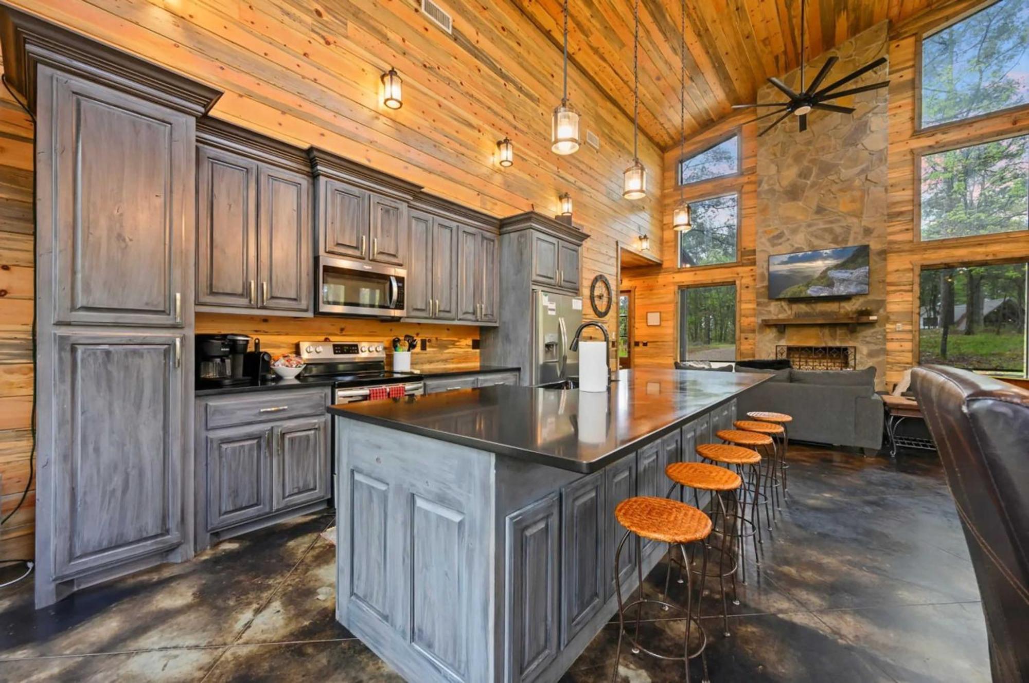 Luxury Cabin In The Woods With Hot Tub And Yard Games! โบรคเคนโบว์ ภายนอก รูปภาพ