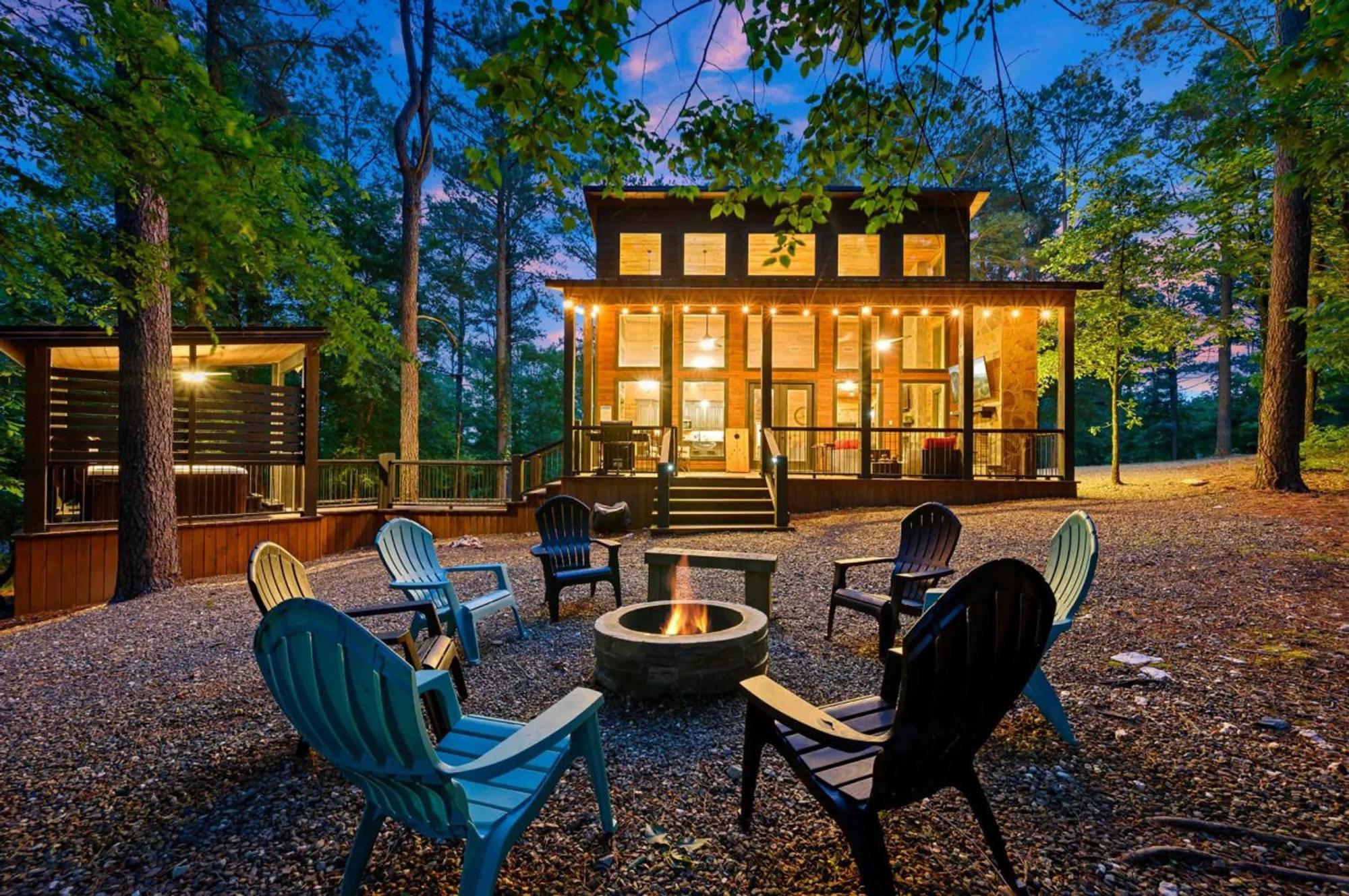 Luxury Cabin In The Woods With Hot Tub And Yard Games! โบรคเคนโบว์ ภายนอก รูปภาพ
